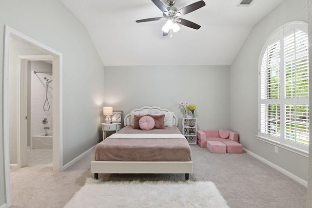 19211 E Larah Lane, Houston, TX 77094