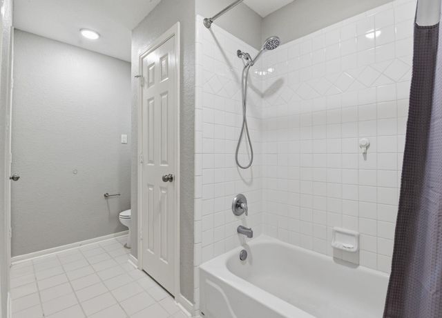 19211 E Larah Lane, Houston, TX 77094