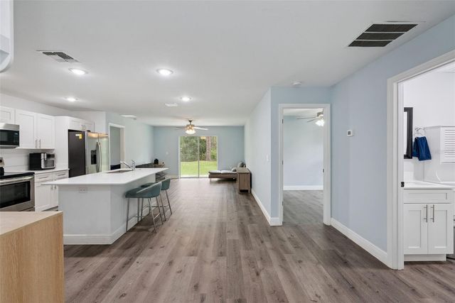 1639 11TH AVENUE, Deland, FL 32724