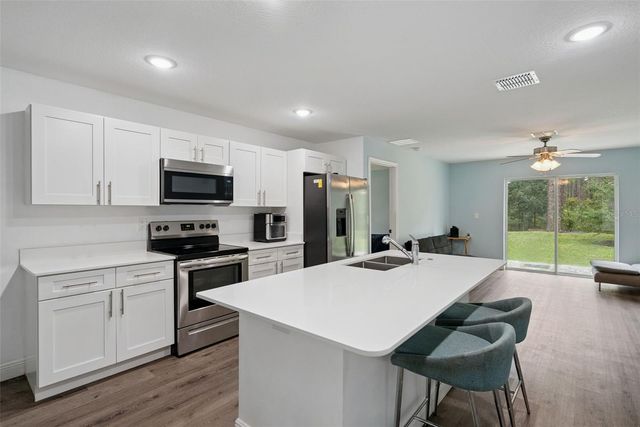 1639 11TH AVENUE, Deland, FL 32724