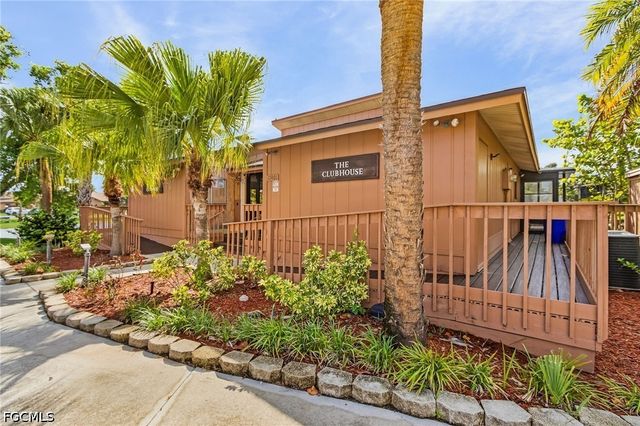 17422 Birchwood LN 4, Fort Myers, FL 33908