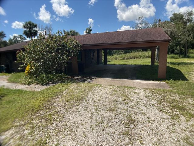 825 N JOHNSON AVENUE, Arcadia, FL 34266
