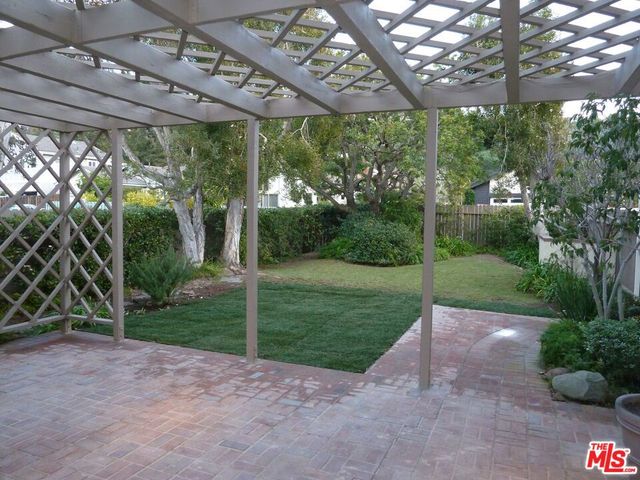 1345 Avenida De Cortez, Pacific Palisades, CA 90272