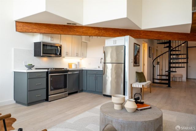 2301 Harrison Street 203, San Francisco, CA 94110