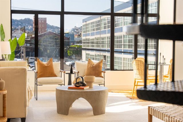 2301 Harrison Street 203, San Francisco, CA 94110