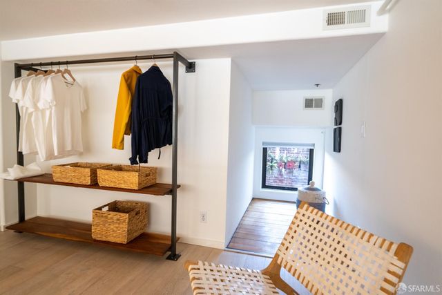 2301 Harrison Street 203, San Francisco, CA 94110