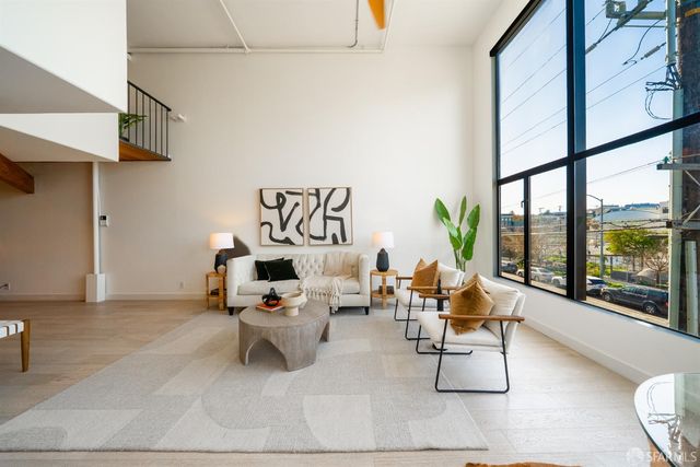 2301 Harrison Street 203, San Francisco, CA 94110