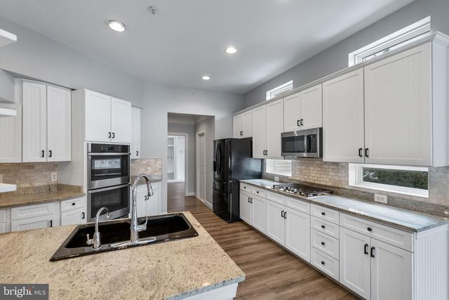 12604 RUNNING BROOK DR, Clarksburg, MD 20871