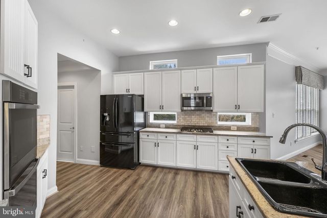 12604 RUNNING BROOK DR, Clarksburg, MD 20871