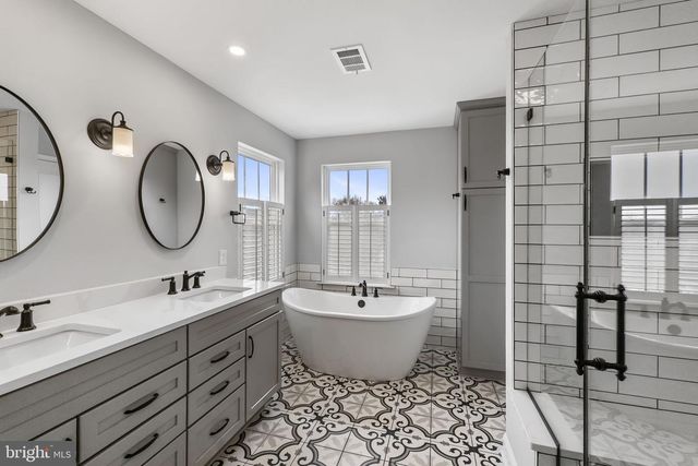 12604 RUNNING BROOK DR, Clarksburg, MD 20871