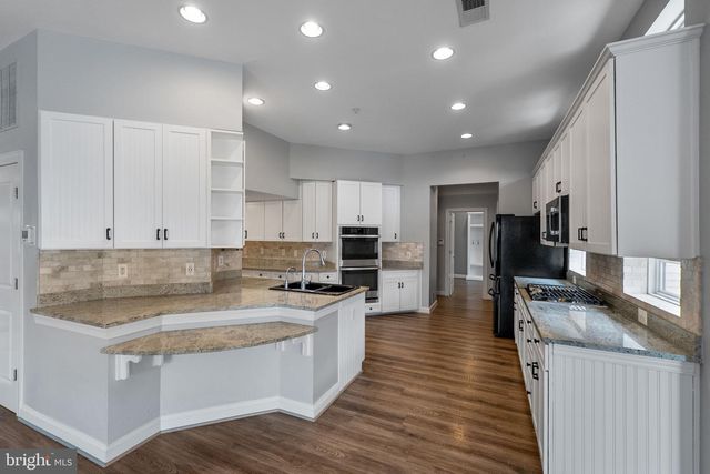 12604 RUNNING BROOK DR, Clarksburg, MD 20871