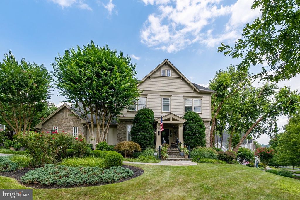 12604 RUNNING BROOK DR, Clarksburg, MD 20871