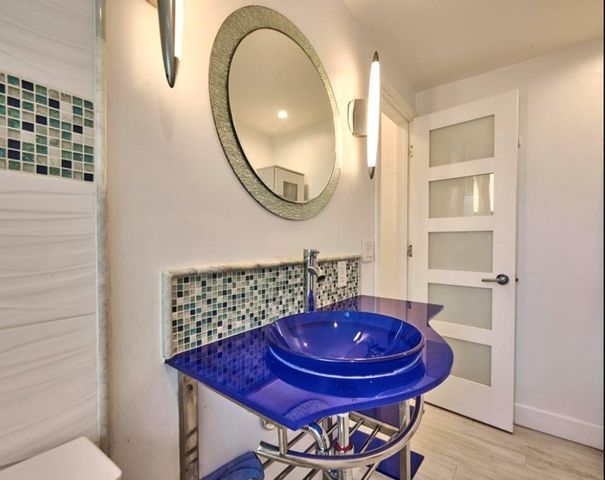 1043 Hillsboro 21c, Hillsboro Beach, FL 33062