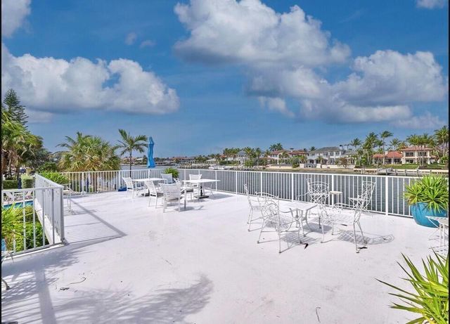 1043 Hillsboro 21c, Hillsboro Beach, FL 33062
