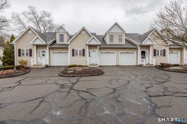 511 Elm Street 3-2, North Haven, CT 06473