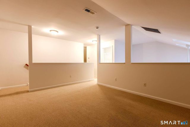 511 Elm Street 3-2, North Haven, CT 06473