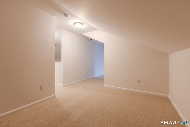 511 Elm Street 3-2, North Haven, CT 06473