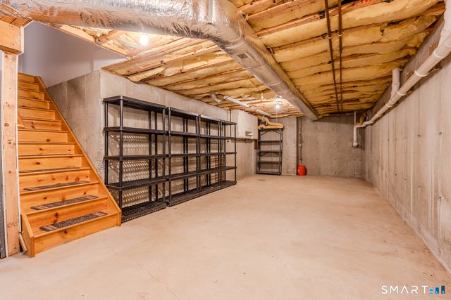 511 Elm Street 3-2, North Haven, CT 06473