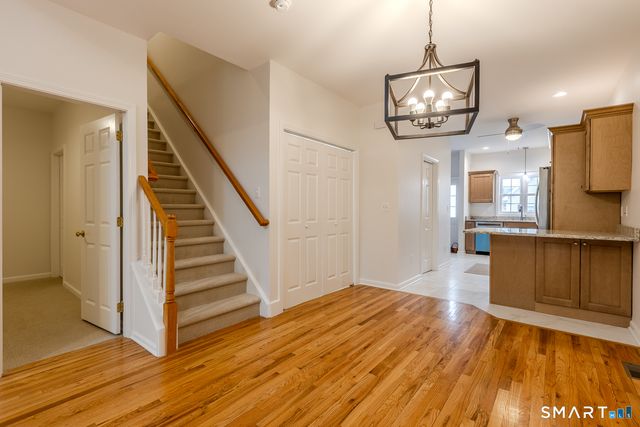 511 Elm Street 3-2, North Haven, CT 06473