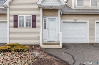 511 Elm Street 3-2, North Haven, CT 06473