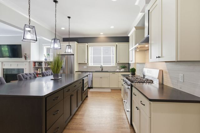 216C 38th Ave, N, Nashville, TN 37209