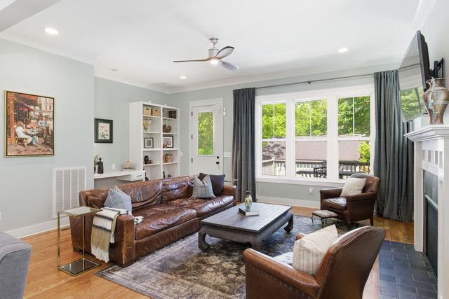 216C 38th Ave, N, Nashville, TN 37209