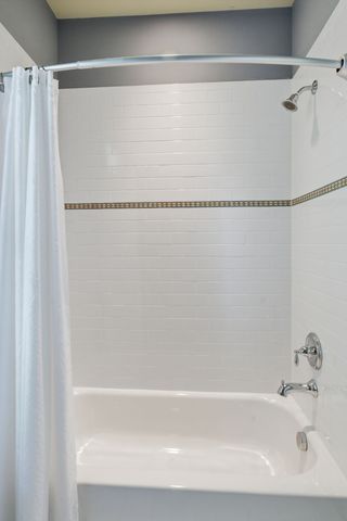 216C 38th Ave, N, Nashville, TN 37209