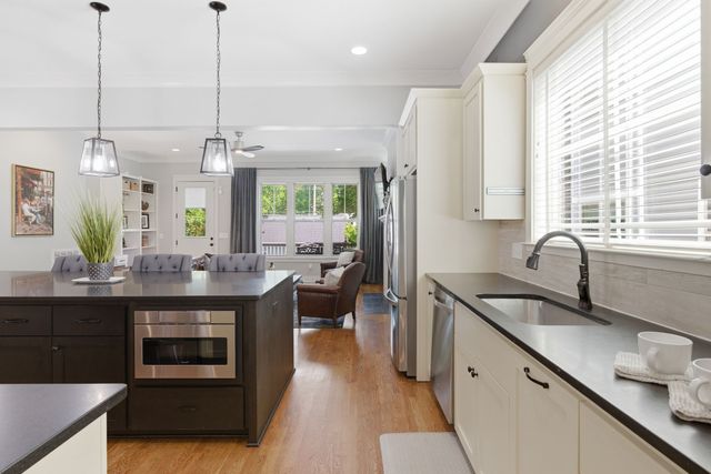216C 38th Ave, N, Nashville, TN 37209