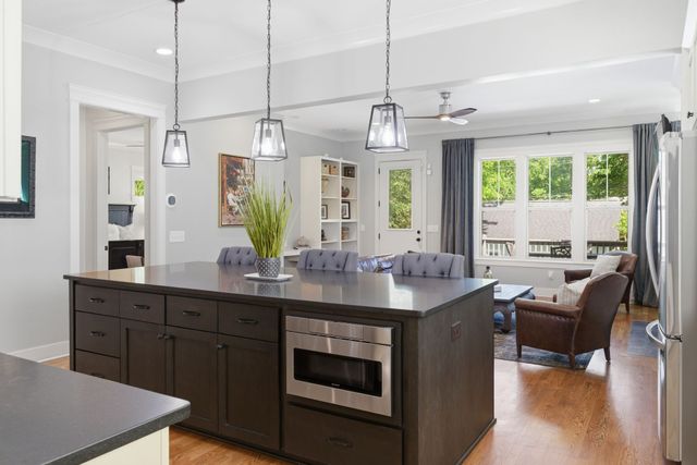 216C 38th Ave, N, Nashville, TN 37209