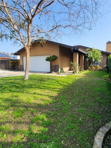 6300 Ringwood Street, Bakersfield, CA 93313