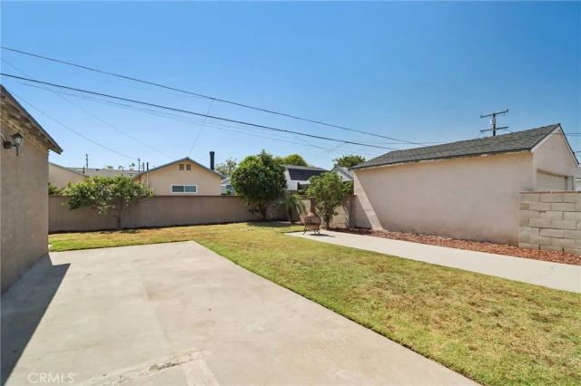 6023 Bonfair Avenue, Lakewood, CA 90712