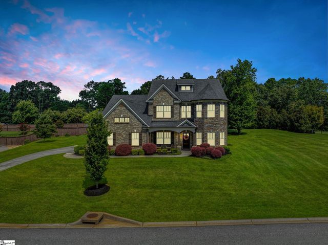 100 Strathaven Court, Greer, SC 29651