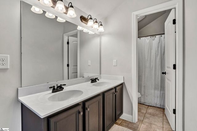 100 Strathaven Court, Greer, SC 29651