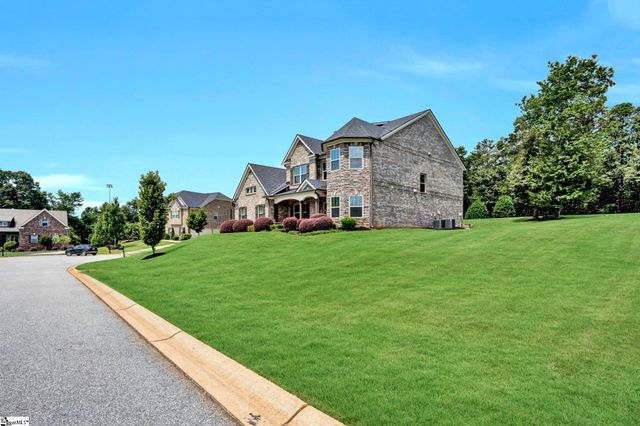 100 Strathaven Court, Greer, SC 29651