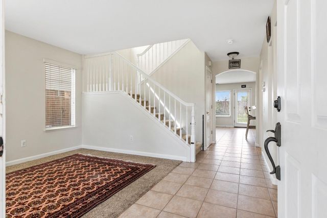 2135 Fountain Square Ave, Manteca, CA 95337