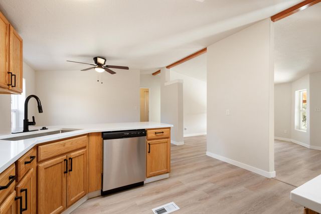 9071 SW Sand Ridge Road, Terrebonne, OR 97760