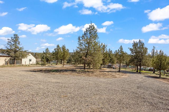 9071 SW Sand Ridge Road, Terrebonne, OR 97760