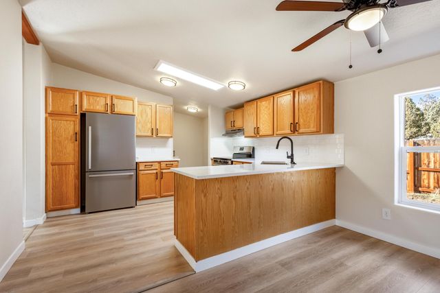 9071 SW Sand Ridge Road, Terrebonne, OR 97760