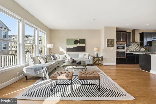 1707 COTTONWOOD GROVE RD, Dumfries, VA 22026