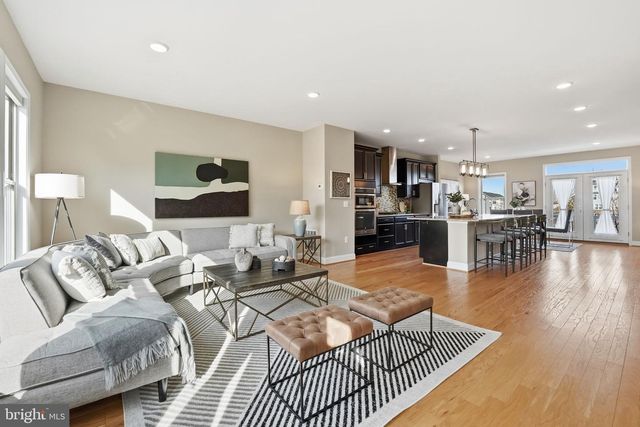 1707 COTTONWOOD GROVE RD, Dumfries, VA 22026