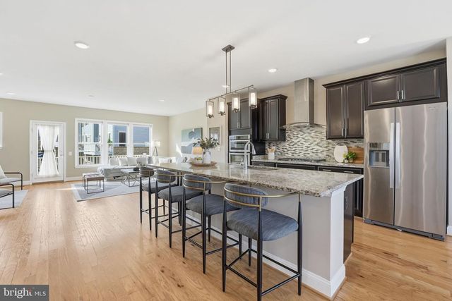 1707 COTTONWOOD GROVE RD, Dumfries, VA 22026