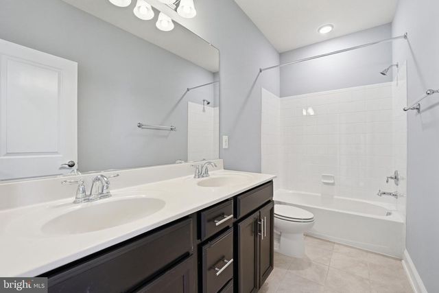 1707 COTTONWOOD GROVE RD, Dumfries, VA 22026