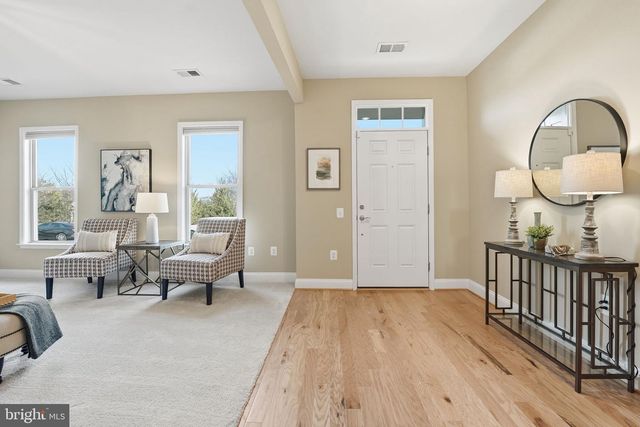 1707 COTTONWOOD GROVE RD, Dumfries, VA 22026