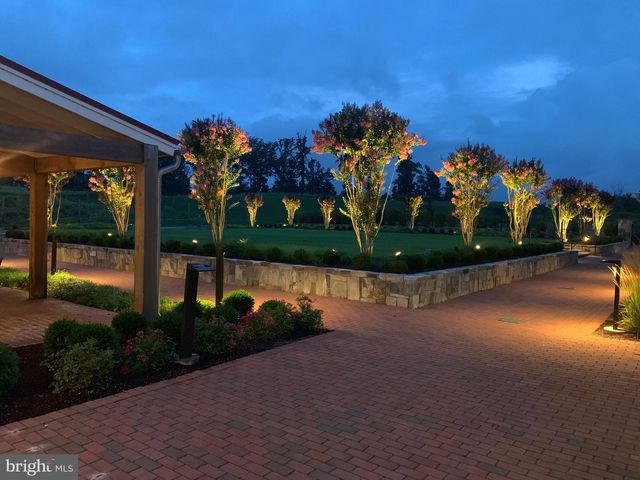 1707 COTTONWOOD GROVE RD, Dumfries, VA 22026