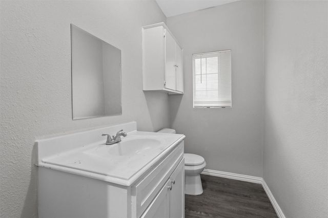 814 N Walnut Street, Sherman, TX 75090