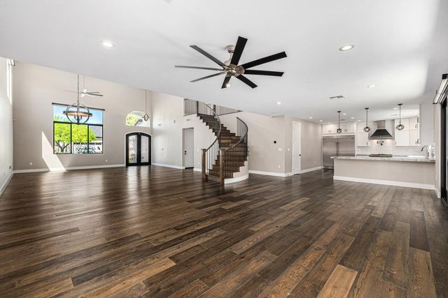 3821 E Devonshire Avenue, Phoenix, AZ 85018