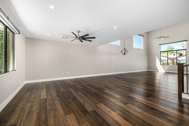 3821 E Devonshire Avenue, Phoenix, AZ 85018
