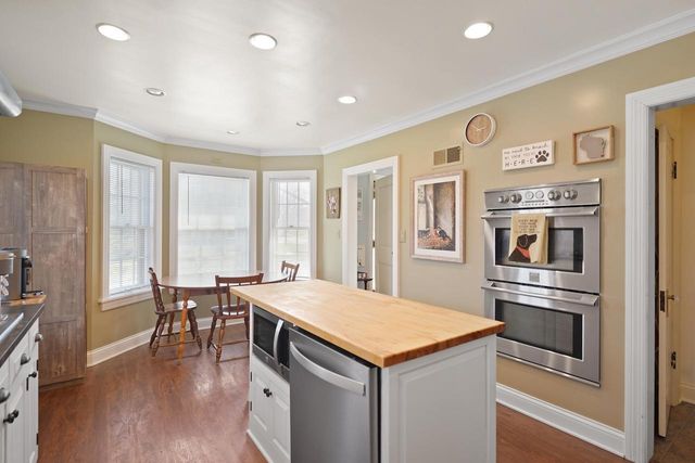 620 73rd STREET, Kenosha, WI 53143