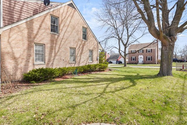 620 73rd STREET, Kenosha, WI 53143