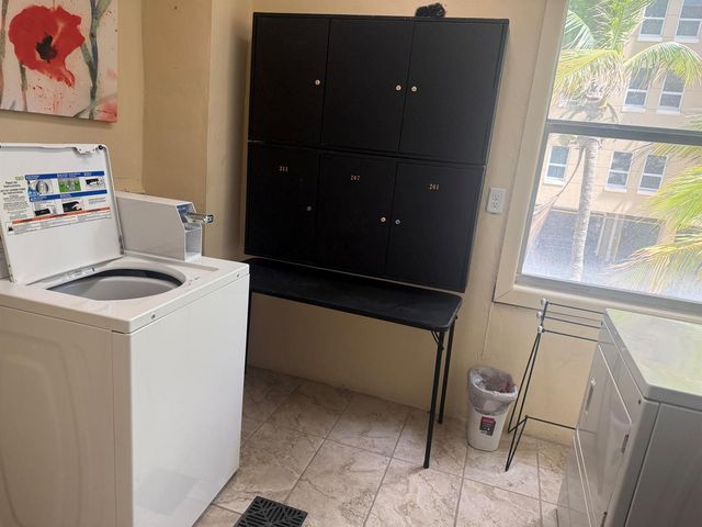 2076 S Ocean Drive 207, Hallandale Beach, FL 33009